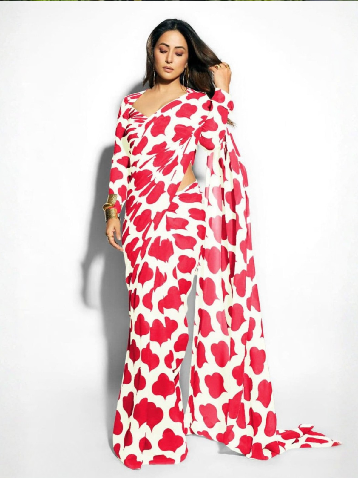 Elegant White & Red Printed Saree