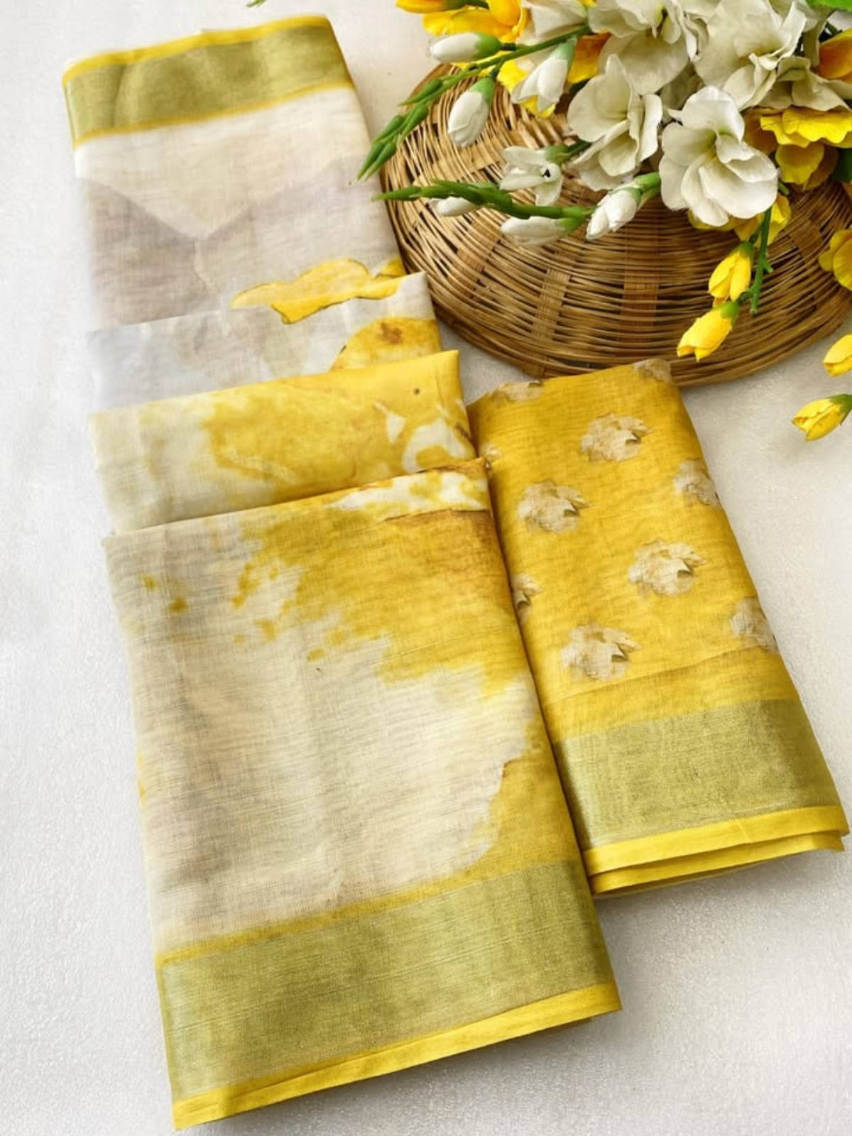 Graceful Yellow Floral Organza Saree with Blouse